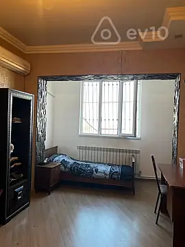 Kirayə verilir 4 otaqlı köhnə tikili 100 m² — Bakı, Yasamal 4 otaq 100.00 m²