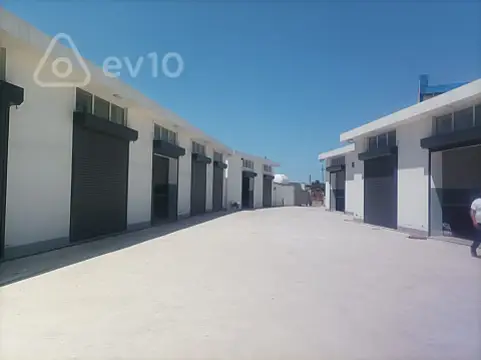 Kirayə verilir mənzil 2500 m² — Bakı, Nizami 2500.00 m²