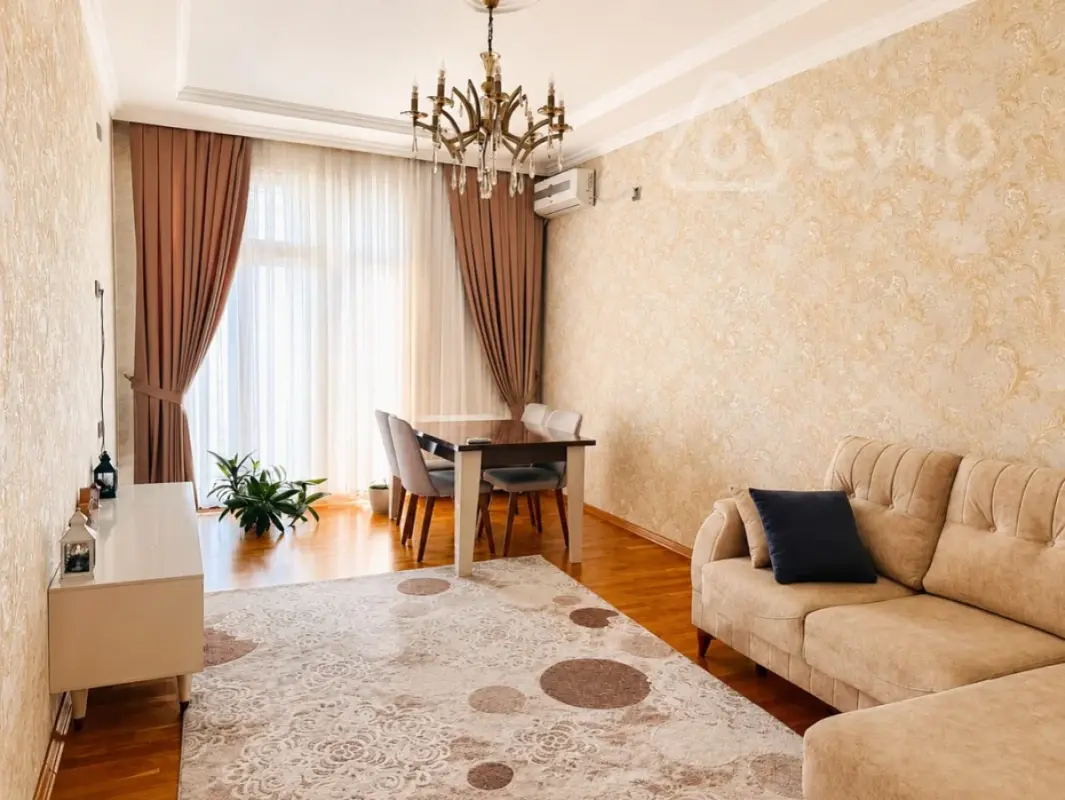 Kirayə verilir 2 otaqlı yeni tikili 75 m²