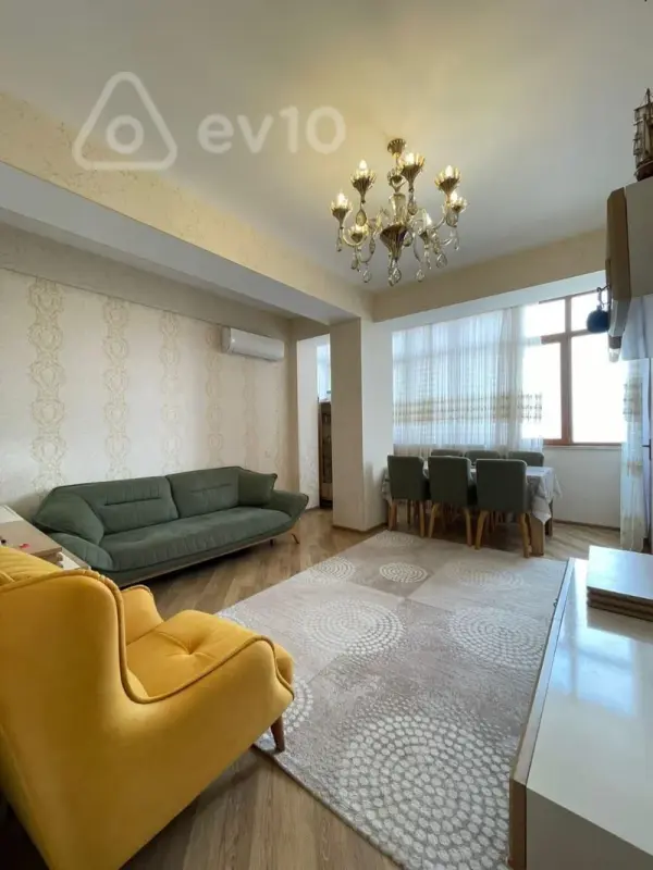 Kirayə verilir 3 otaqlı yeni tikili 95 m²