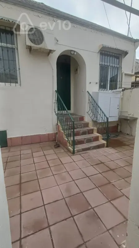 Kirayə verilir 3 otaqlı həyət evi 60 m²