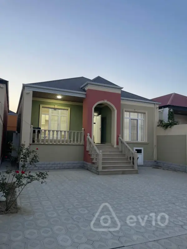 Kirayə verilir 4 otaqlı həyət evi 95 m²