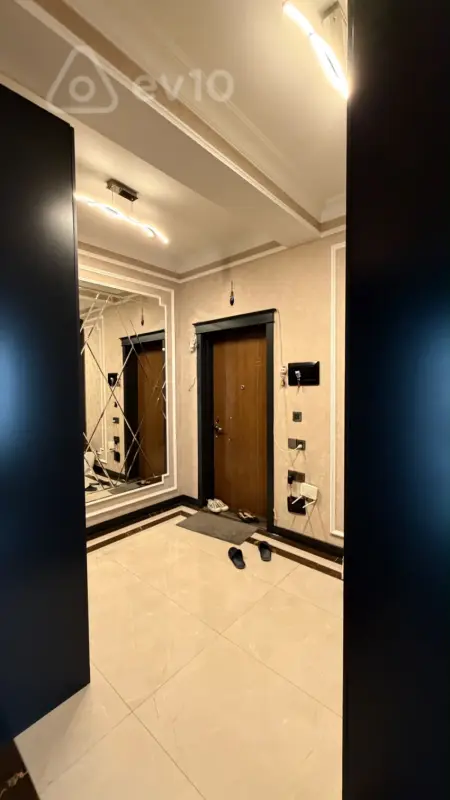 Satılır 2 otaqlı yeni tikili 105 m²
