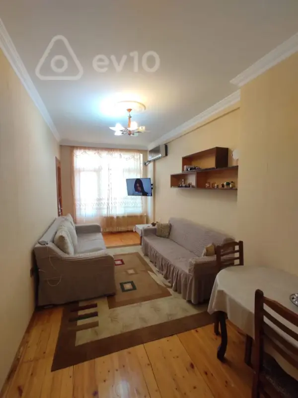 Kirayə verilir 2 otaqlı yeni tikili 75 m²
