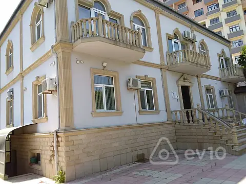Kirayə verilir 16 otaqlı ofis 715 m² — Bakı, Nəsimi 16 otaq 715.00 m²