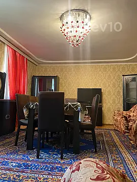 Kirayə verilir 2 otaqlı köhnə tikili 70 m² — Bakı, Yasamal 2 otaq 70.00 m²