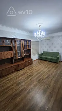 Kirayə verilir 1 otaqlı köhnə tikili 45 m² — Bakı, Binəqədi 1 otaq 45.00 m²