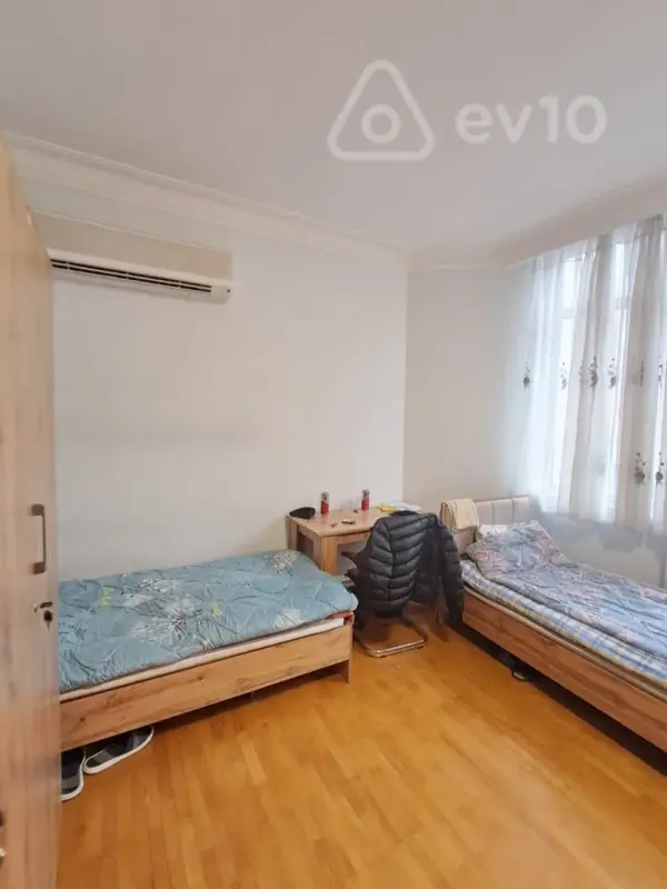 Kirayə verilir 5 otaqlı ofis 170 m²