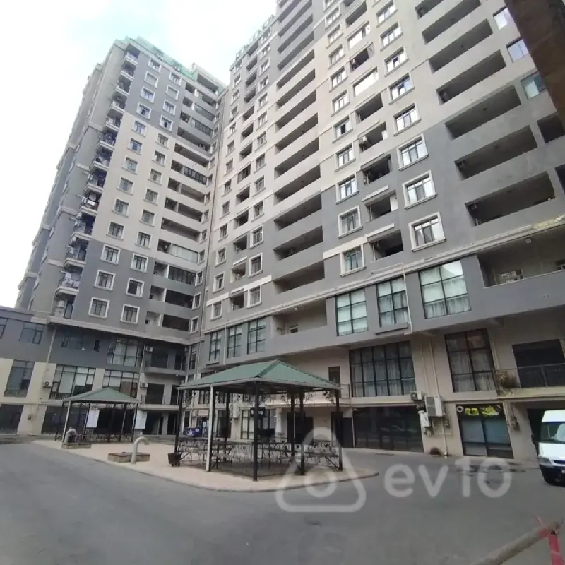Satılır 6 otaqlı yeni tikili 285 m²