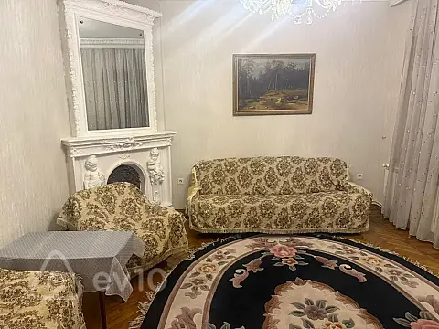 Kirayə verilir 3 otaqlı köhnə tikili 85 m² — Bakı, Nərimanov 3 otaq 85.00 m²