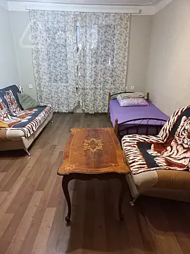 Kirayə verilir 1 otaqlı köhnə tikili 35 m² — Bakı, Nəsimi 1 otaq 35.00 m²