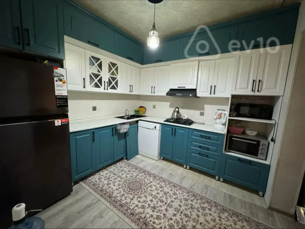 Kirayə verilir 2 otaqlı həyət evi 100 m²