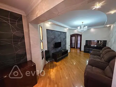 Kirayə verilir 3 otaqlı köhnə tikili 65 m² — Bakı, Yasamal 3 otaq 65.00 m²