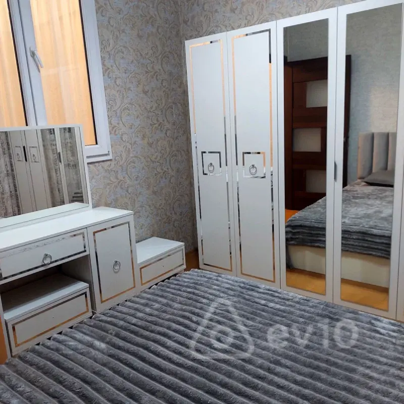 Kirayə verilir 2 otaqlı yeni tikili 41 m²
