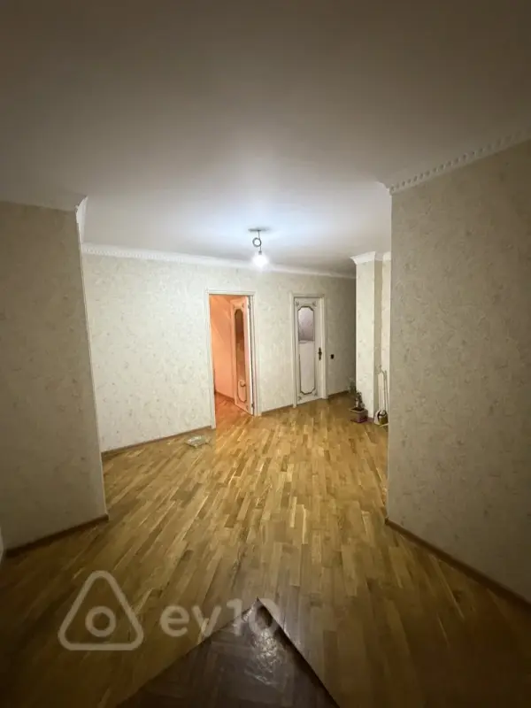 Satılır 2 otaqlı yeni tikili 106 m²