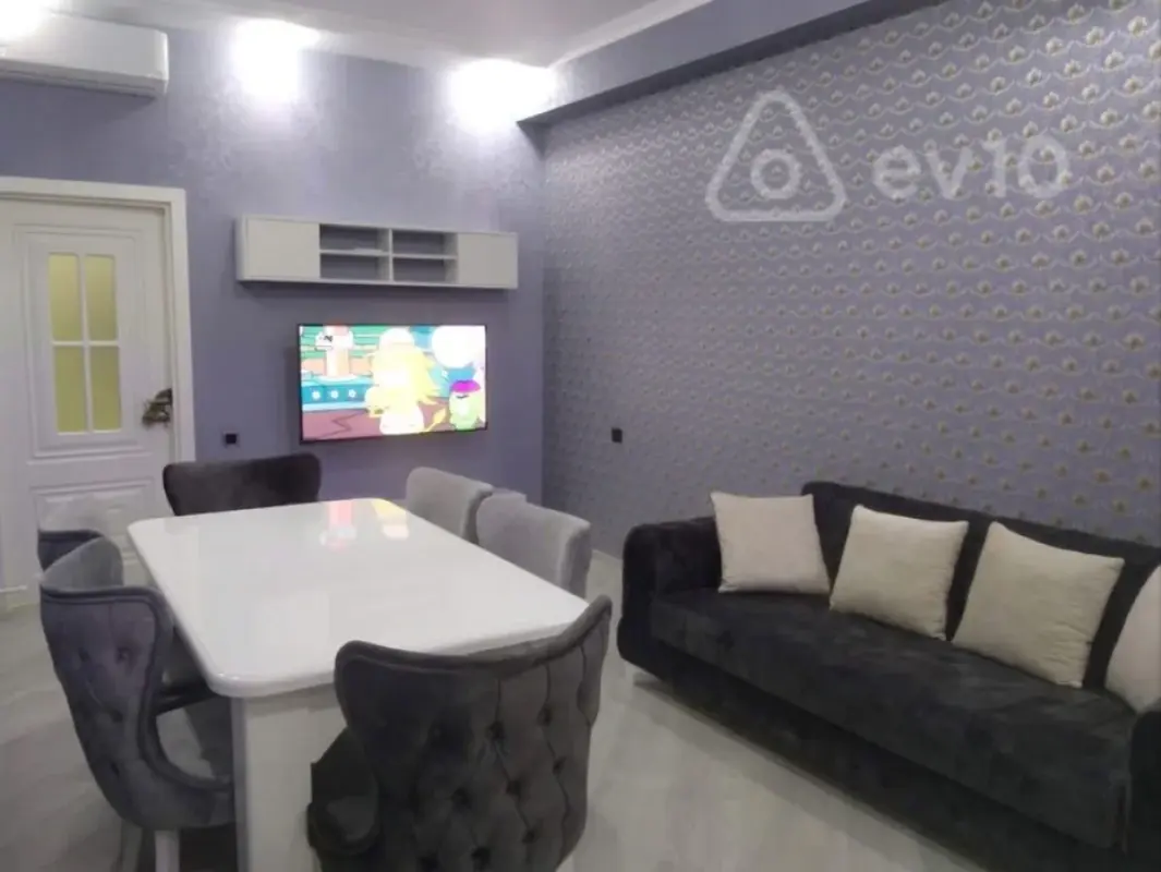 Satılır 3 otaqlı yeni tikili 75 m²
