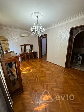 Kirayə verilir 3 otaqlı köhnə tikili 100 m² — Bakı, Nərimanov 3 otaq 100.00 m²