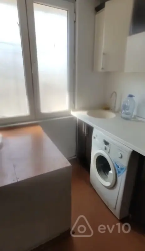 Kirayə verilir 2 otaqlı həyət evi 45 m²