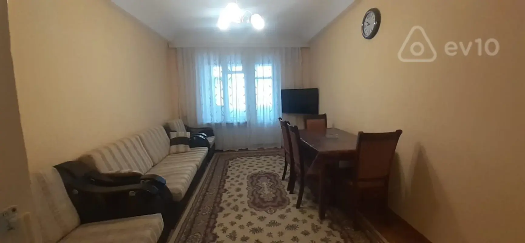 Kirayə verilir 2 otaqlı köhnə tikili 65 m²