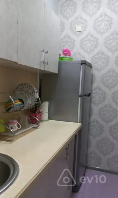 Kirayə verilir 1 otaqlı həyət evi 30 m²