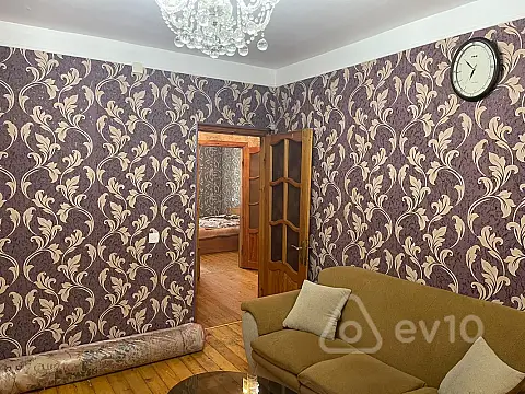 Kirayə verilir 2 otaqlı köhnə tikili 63 m² — Bakı, Nizami 2 otaq 63.00 m²