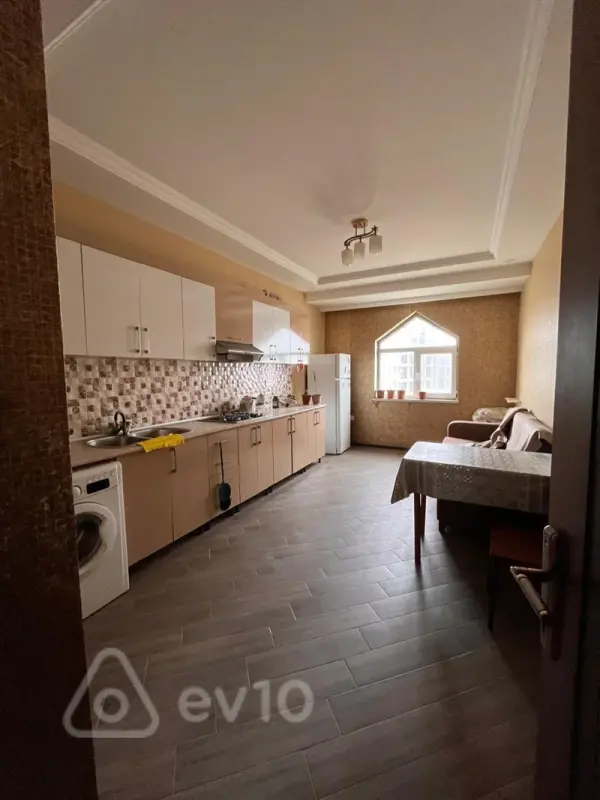 Satılır 2 otaqlı yeni tikili 82 m²
