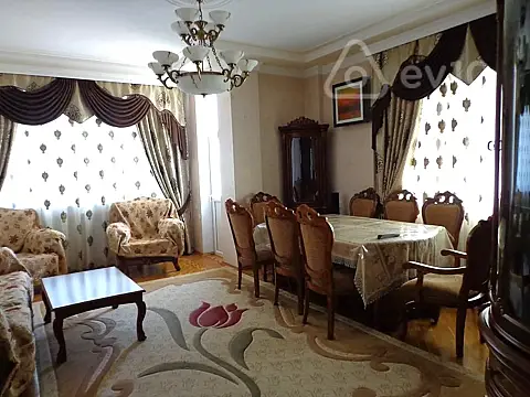 Kirayə verilir 3 otaqlı yeni tikili 120 m² — Bakı, Nərimanov 3 otaq 120.00 m²