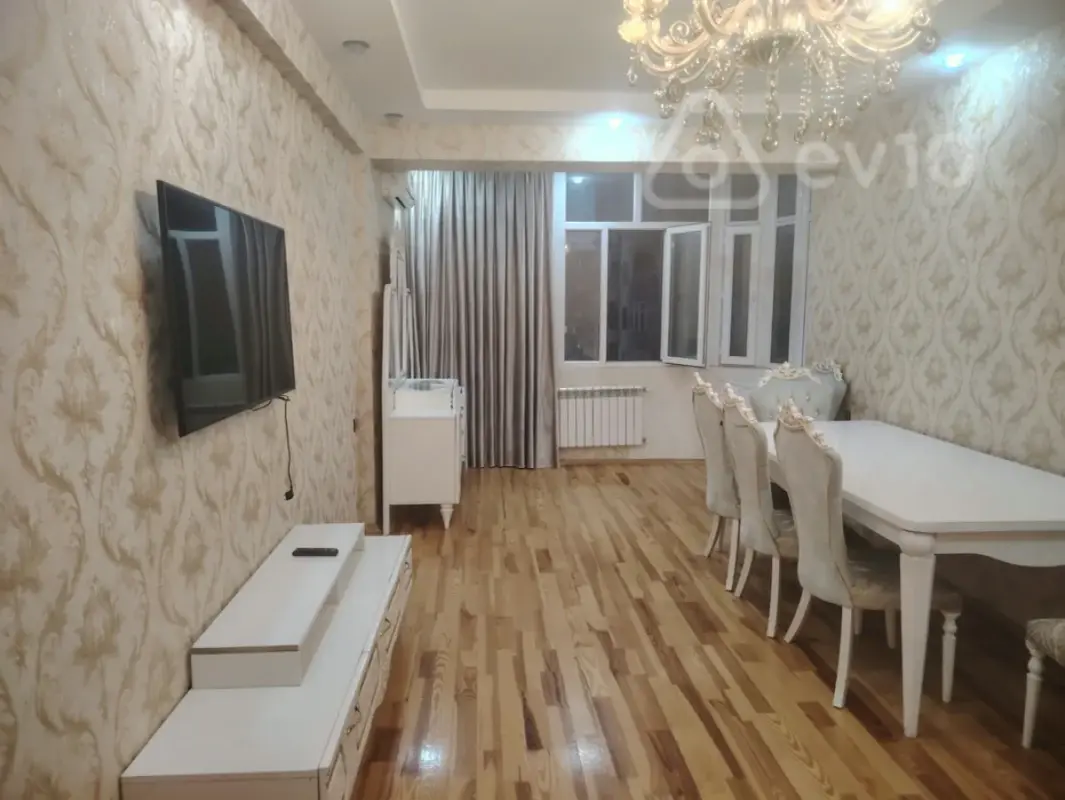 Kirayə verilir 2 otaqlı yeni tikili 62 m²