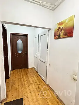 Kirayə verilir 2 otaqlı köhnə tikili 60 m² — Bakı, Nizami 2 otaq 60.00 m²