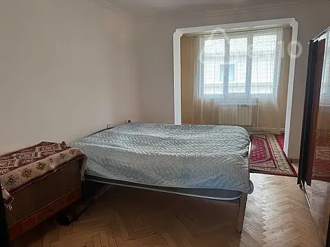 Kirayə verilir 3 otaqlı köhnə tikili 65 m² — Xırdalan 3 otaq 65.00 m²
