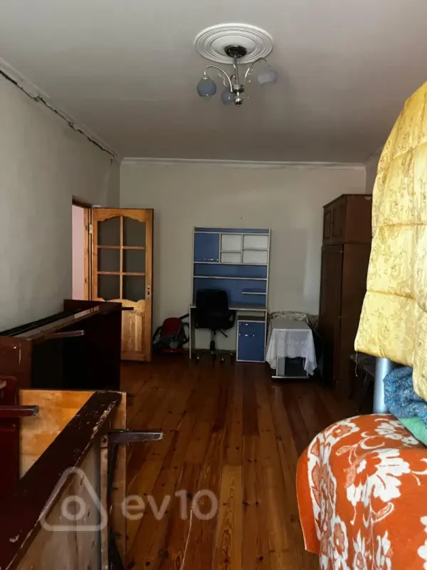 Kirayə verilir 5 otaqlı həyət evi 250 m²