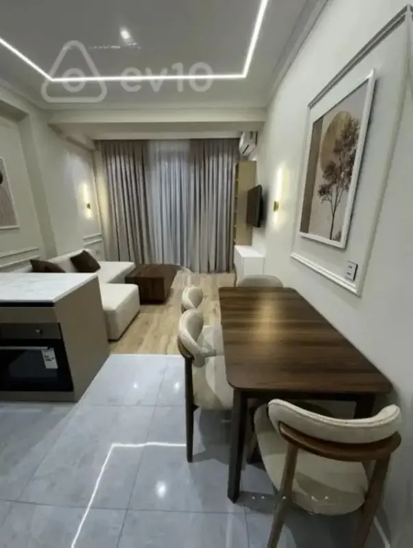 Kirayə verilir 2 otaqlı yeni tikili 60 m²