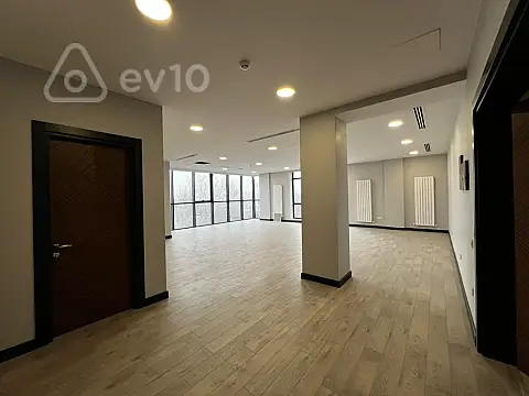 Kirayə verilir 6 otaqlı ofis 220 m² — Bakı, Nəsimi 6 otaq 220.00 m²