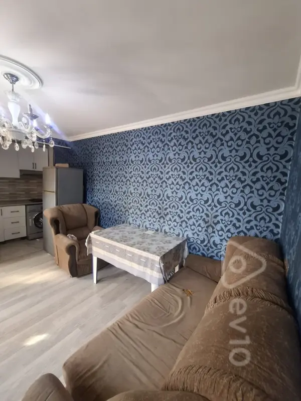 Kirayə verilir 2 otaqlı həyət evi 50 m²