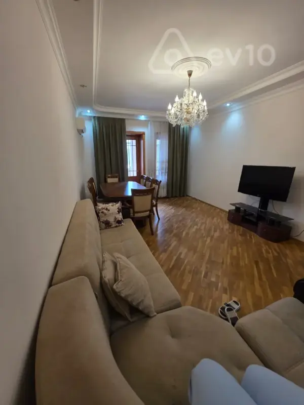 Kirayə verilir 3 otaqlı yeni tikili 80 m²