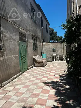 Kirayə verilir 5 otaqlı həyət evi 5 m² — Xırdalan 5 otaq 5.00 m²