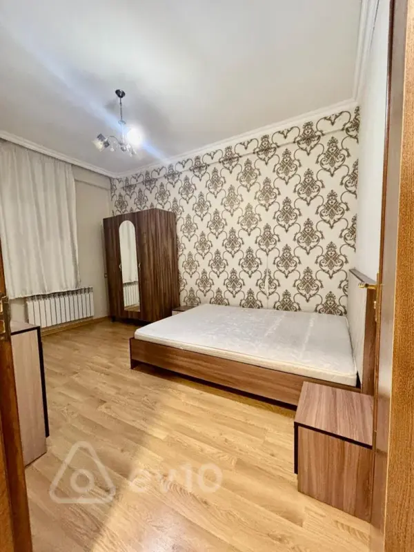 Kirayə verilir 2 otaqlı yeni tikili 60 m²