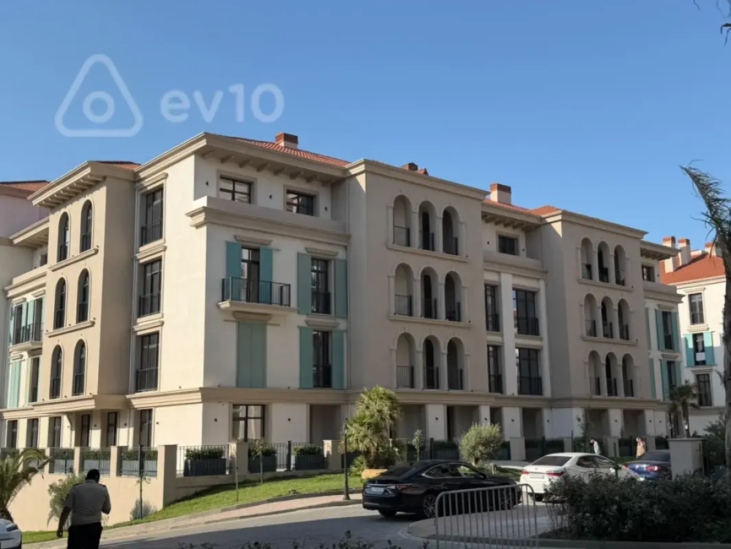 Satılır 3 otaqlı yeni tikili 86 m²