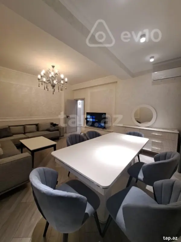 Kirayə verilir 3 otaqlı yeni tikili 145 m²