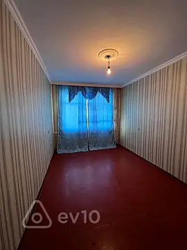 Satılır 1 otaqlı köhnə tikili 18 m² — Bakı, Suraxanı 1 otaq 18.00 m²