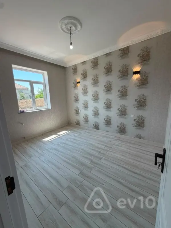 Satılır 3 otaqlı həyət evi 66 m²