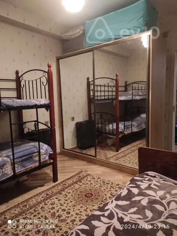Kirayə verilir 2 otaqlı yeni tikili 69 m²
