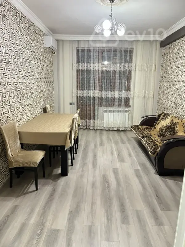 Kirayə verilir 2 otaqlı yeni tikili 60 m²