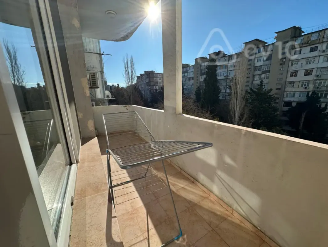 Kirayə verilir 2 otaqlı yeni tikili 60 m²