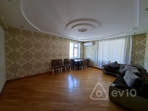 Kirayə verilir 3 otaqlı ofis 80 m² — Bakı, Yasamal 3 otaq 80.00 m²