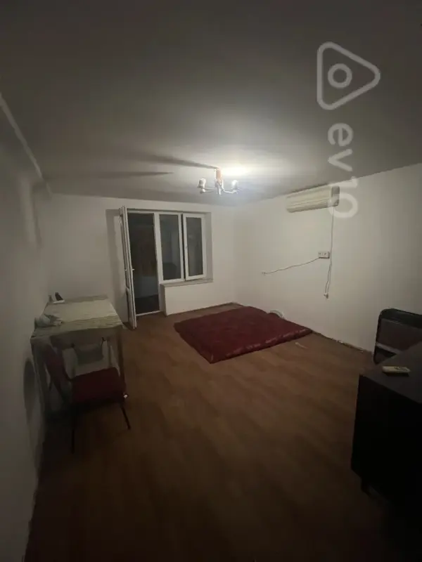 Satılır 3 otaqlı köhnə tikili 41 m²