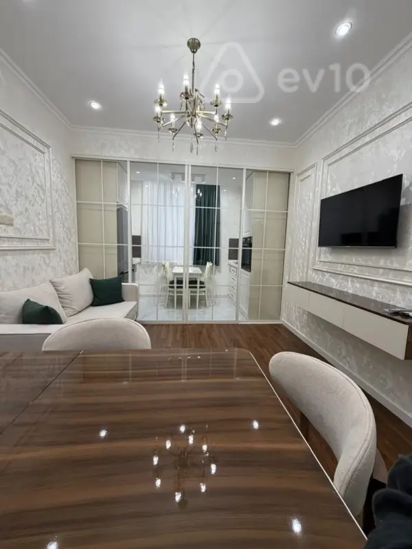 Kirayə verilir 2 otaqlı yeni tikili 60 m²