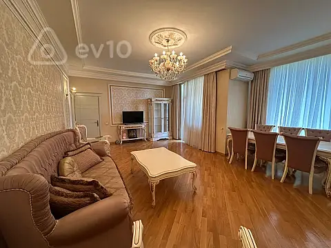 Kirayə verilir 3 otaqlı yeni tikili 135 m² — Bakı, Nəsimi 3 otaq 135.00 m²