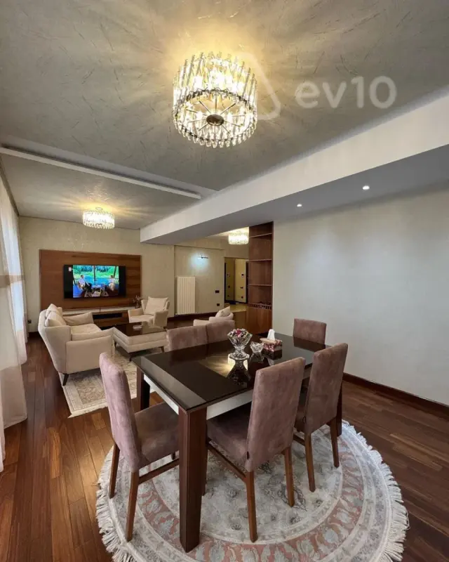 Satılır 4 otaqlı yeni tikili 182 m²