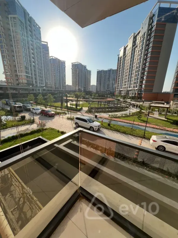 Kirayə verilir 3 otaqlı yeni tikili 90 m²